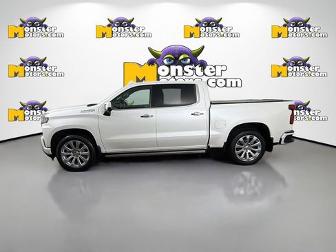 Used 2019 Chevrolet Silverado 1500 High Country w/ Technology Package image 8