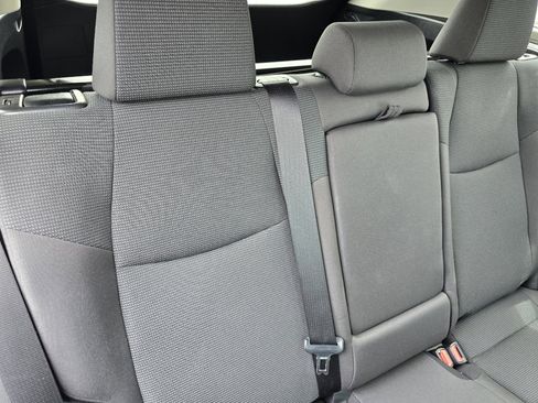 Used 2021 Toyota RAV4 LE AWD/4WD image 20