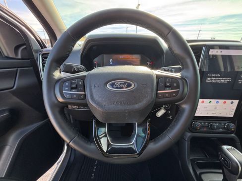 Used 2024 Ford Ranger XLT w/ Technology Package image 16