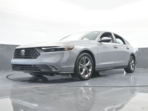 Used 2023 Honda Accord EX-L image 58