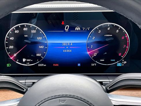 Used 2024 Mercedes-Benz GLS 450 4MATIC image 26