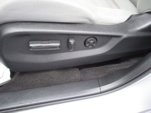 Certified 2022 Honda CR-V EX image 17