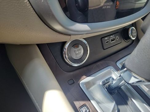 Used 2020 Nissan Murano Platinum FWD image 31