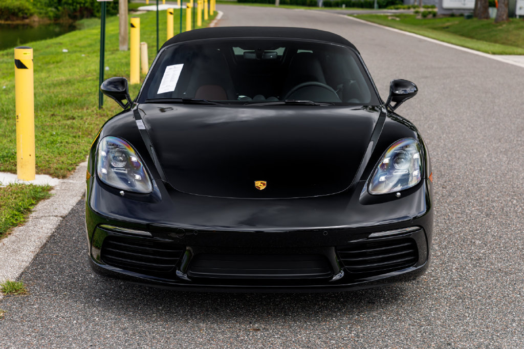 Used 2025 Porsche 718 Boxster RWD image 15