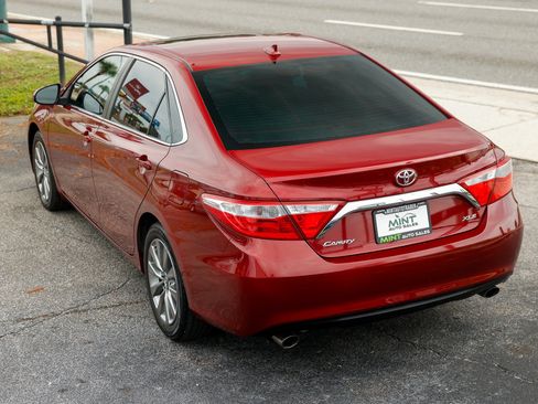 Used 2017 Toyota Camry XLE w/ Advanced Technology Package FWD image 8