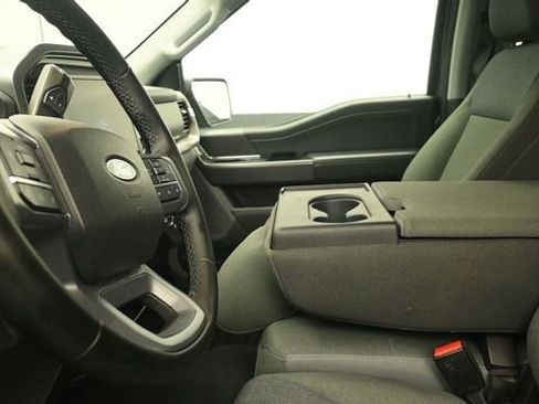 Used 2025 Ford F150 XLT w/ Equipment Group 301A Standard AWD/4WD image 19