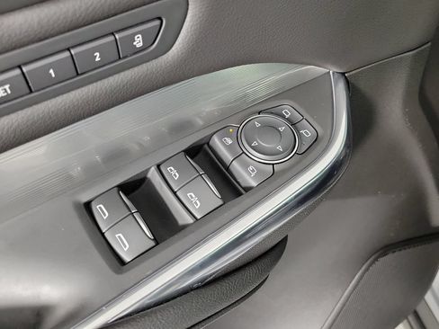 Used 2024 Cadillac XT4 Premium Luxury AWD/4WD image 21