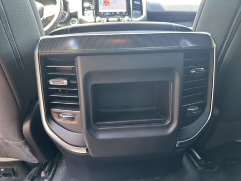 New 2026 RAM 1500 Express AWD/4WD image 33