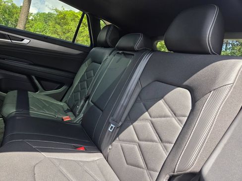 Certified 2026 Volkswagen Atlas Cross Sport SE FWD image 22