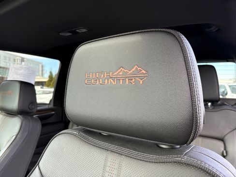 Used 2024 Chevrolet Silverado 2500 High Country w/ High Country Premium Package image 30
