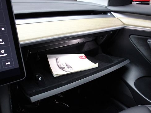 Used 2023 Tesla Model 3 Standard Range image 40