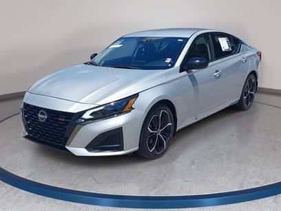 Used 2024 Nissan Altima 2.5 SR