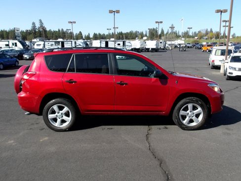 Used 2007 Toyota RAV4 LE image 6