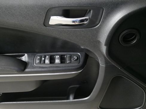 Used 2014 Dodge Charger SE AWD/4WD image 19