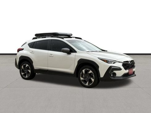 Used 2024 Subaru Crosstrek 2.5i Limited AWD/4WD image 3