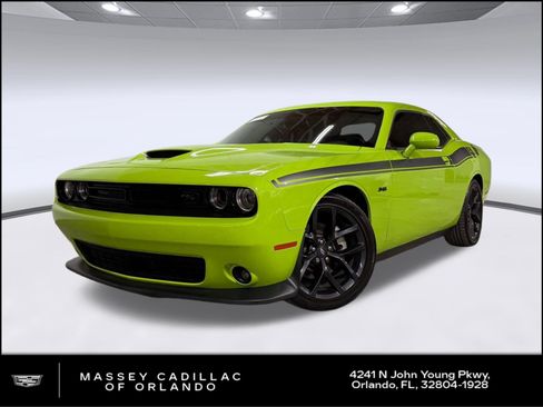 Used 2023 Dodge Challenger R/T w/ Plus Package RWD image 1