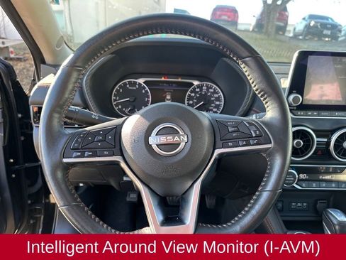 Used 2024 Nissan Sentra SR w/ SR Premium Package image 17