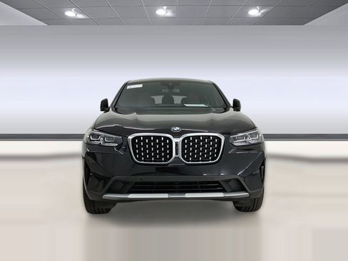 Used 2022 BMW X4 xDrive30i w/ Parking Assistance Package image 6