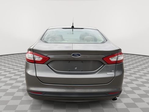 Used 2014 Ford Fusion SE w/ Equipment Group 202A image 5
