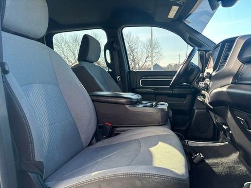 Used 2024 RAM 2500 Big Horn w/ Off Road Package image 31