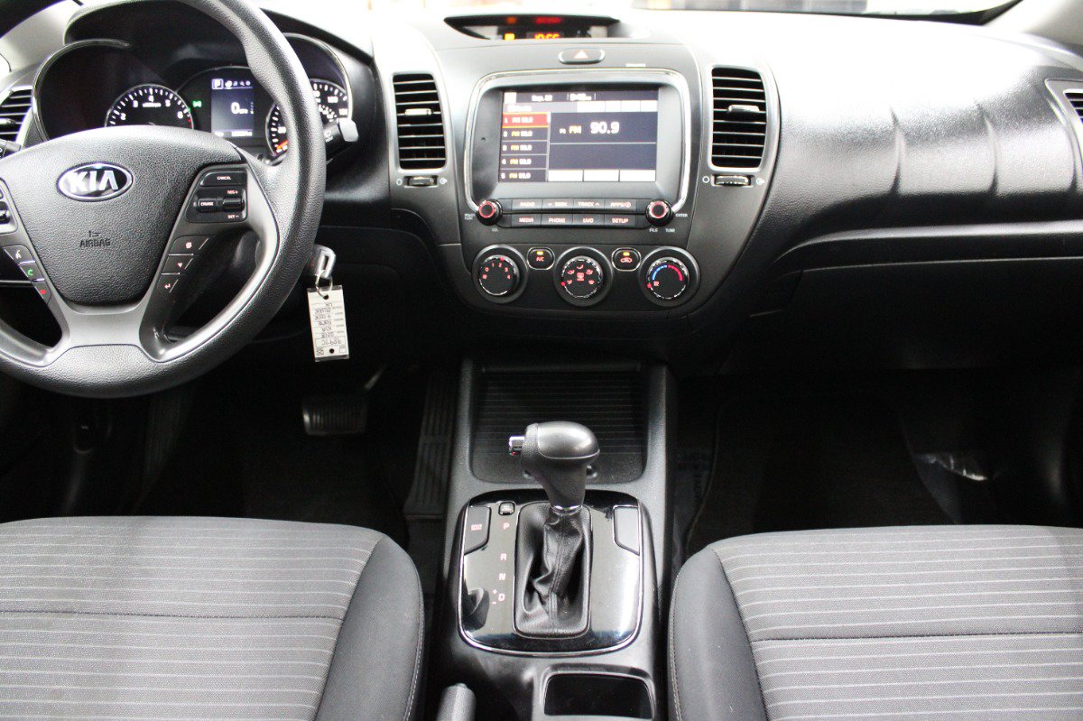 Used 2018 Kia Forte LX w/ LX Popular Package FWD image 19