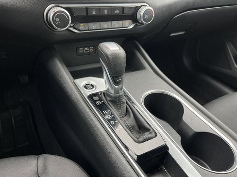 Used 2022 Nissan Altima 2.5 SV image 8