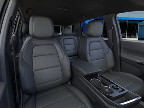 New 2026 Chevrolet Equinox LT w/ Convenience Package II image 16