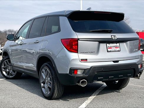 Used 2023 Honda Passport EX-L image 10