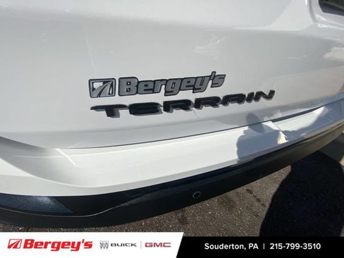Used 2023 GMC Terrain SLT w/ Elevation Edition AWD/4WD image 36