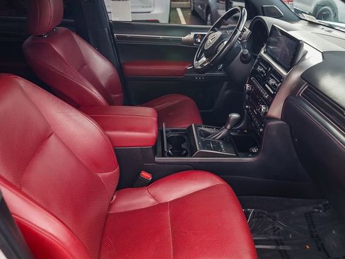 Used 2023 Lexus GX 460 Luxury w/ Sport Design Package AWD/4WD image 17