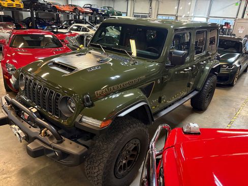 Used 2023 Jeep Wrangler Unlimited Rubicon 392 image 3