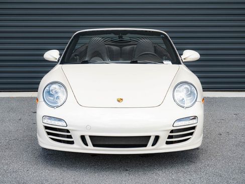 Used 2011 Porsche 911 Carrera S RWD image 27