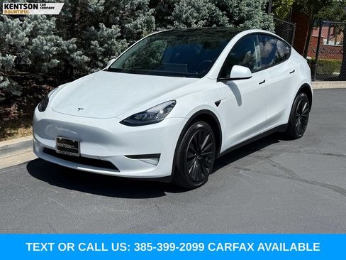 Used 2023 Tesla Model Y Long Range AWD/4WD image 3