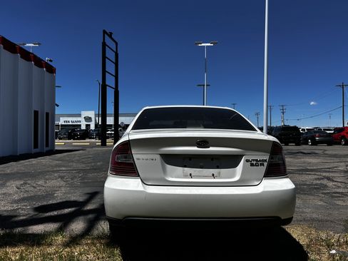 Used 2005 Subaru Outback 3.0R AWD/4WD image 4