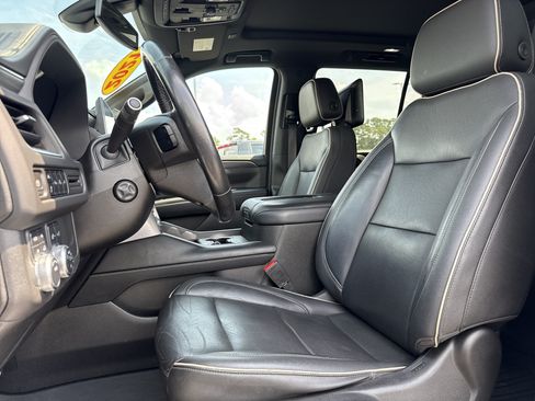 Used 2021 GMC Yukon SLT w/ SLT Premium Package AWD/4WD image 15
