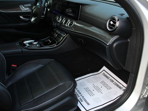 Used 2018 Mercedes-Benz E 63 AMG S image 17