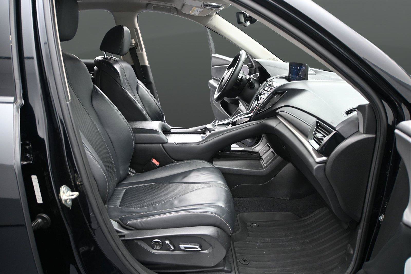 Used 2020 Acura RDX w/ Technology Package AWD/4WD image 15