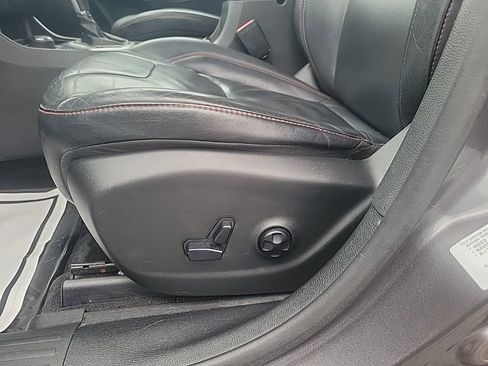 Used 2015 Jeep Cherokee Trailhawk w/ Leather Interior Group image 22