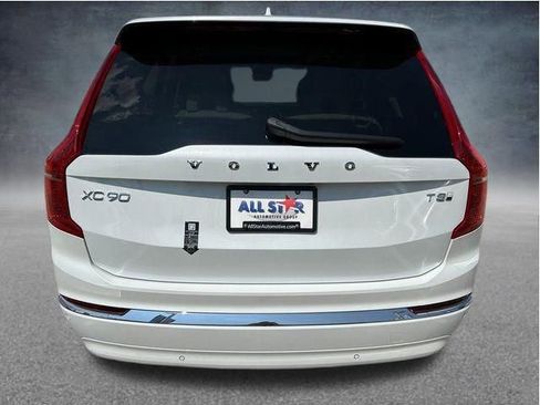 New 2025 Volvo XC90 T8 Plus w/ Protection Package Premier AWD/4WD image 9