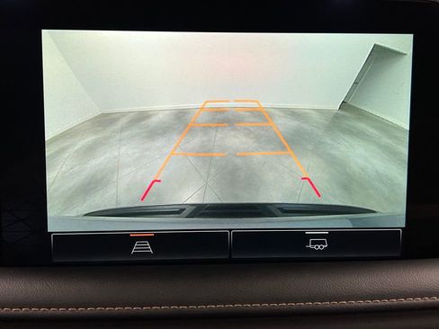 Used 2022 GMC Yukon XL AT4 AWD/4WD image 62