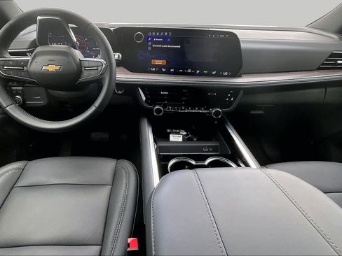 Used 2026 Chevrolet Tahoe LT w/ Comfort Package RWD image 15