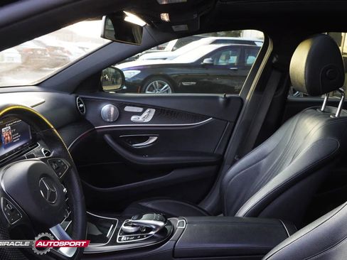 Used 2017 Mercedes-Benz E 400 4MATIC Wagon image 19