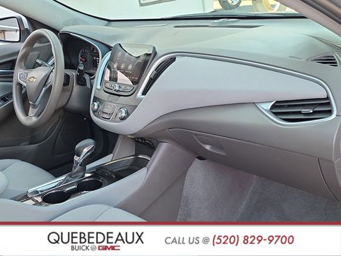 Used 2022 Chevrolet Malibu LS w/ Driver Confidence Package II FWD image 28
