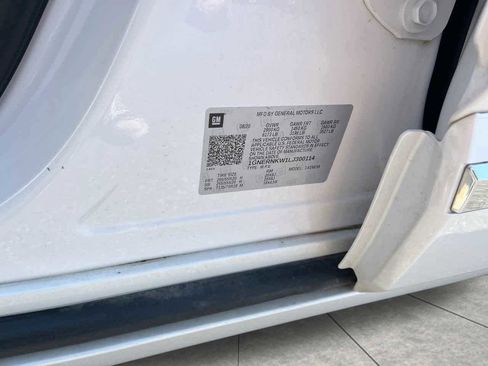 Used 2020 Chevrolet Traverse High Country w/ LPO, Floor Liner Package image 32