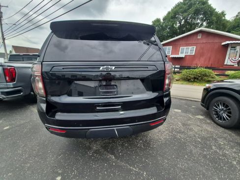 Used 2023 Chevrolet Tahoe Z71 w/ Luxury Package AWD/4WD image 6