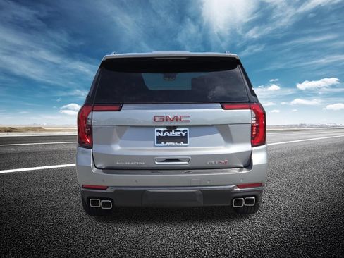 New 2026 GMC Yukon AT4 w/ AT4 Premium Plus Package AWD/4WD image 24