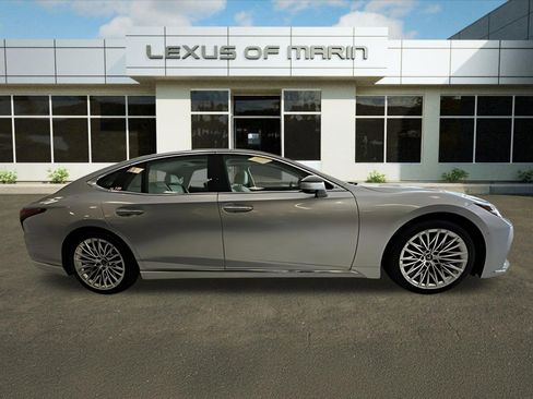 Used 2024 Lexus LS 500 w/ Interior Upgrade Package image 3