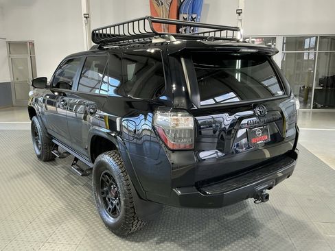 Used 2021 Toyota 4Runner Venture image 46