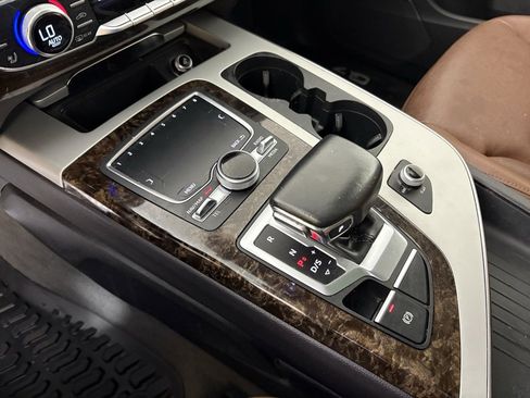 Used 2019 Audi Q7 2.0T Premium Plus image 32