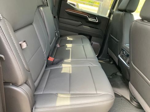 Used 2026 GMC Sierra 1500 Denali w/ Technology Package AWD/4WD image 18